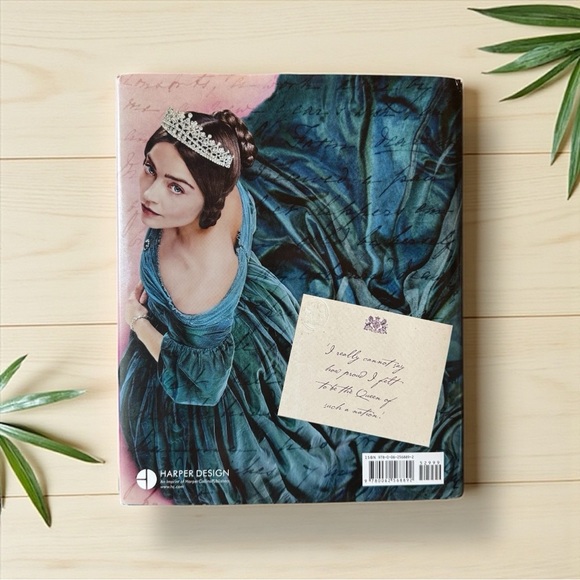 Victoria: The Heart and Mind of a Young Queen – Masterpiece (Hardcover, 2016) - Picture 2 of 13